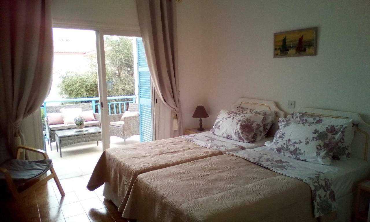 Ferienwohnung Limnaria West Park Paphos Exterior foto