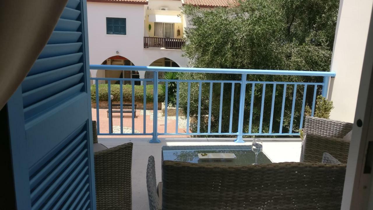 Ferienwohnung Limnaria West Park Paphos Exterior foto