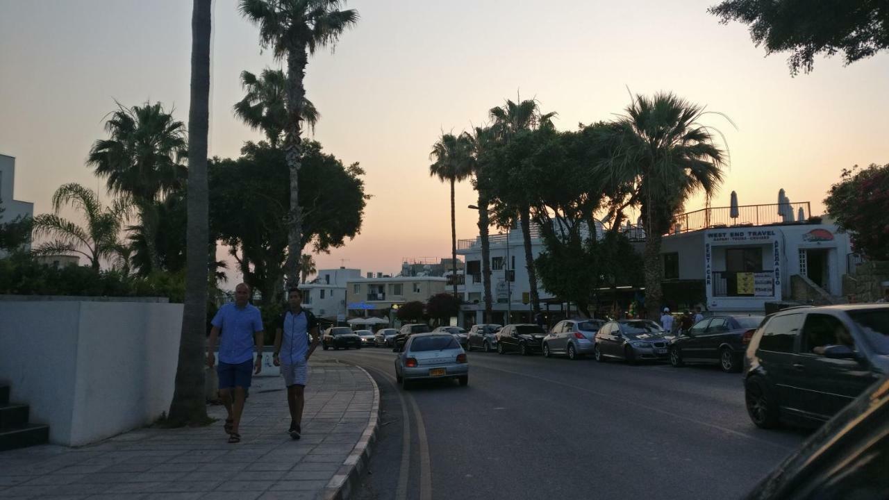 Ferienwohnung Limnaria West Park Paphos Exterior foto